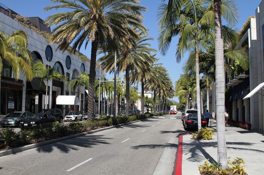 Rodeo_Drive,_Beverly_Hills,_LA,_CA,_jjron_21.03.2012